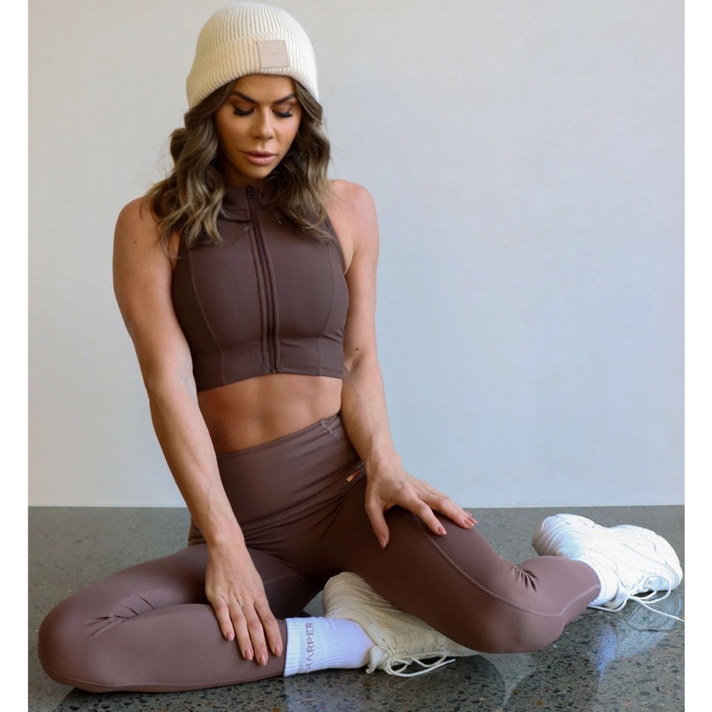 EUC - SG x Cleo Harper /Forte Legging - Chestnut
